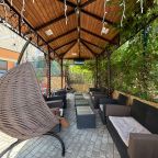 Подвесное кресло-капля, Вилла Аннигора