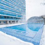 Открытый плавательный бассейн, Гостиница Sheraton Skypoint Luxe