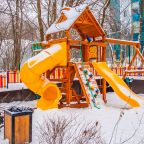 Детская площадка зимой