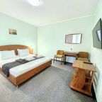 Трехместный (Двухкомнатный полулюкс), Пансионат Лидия