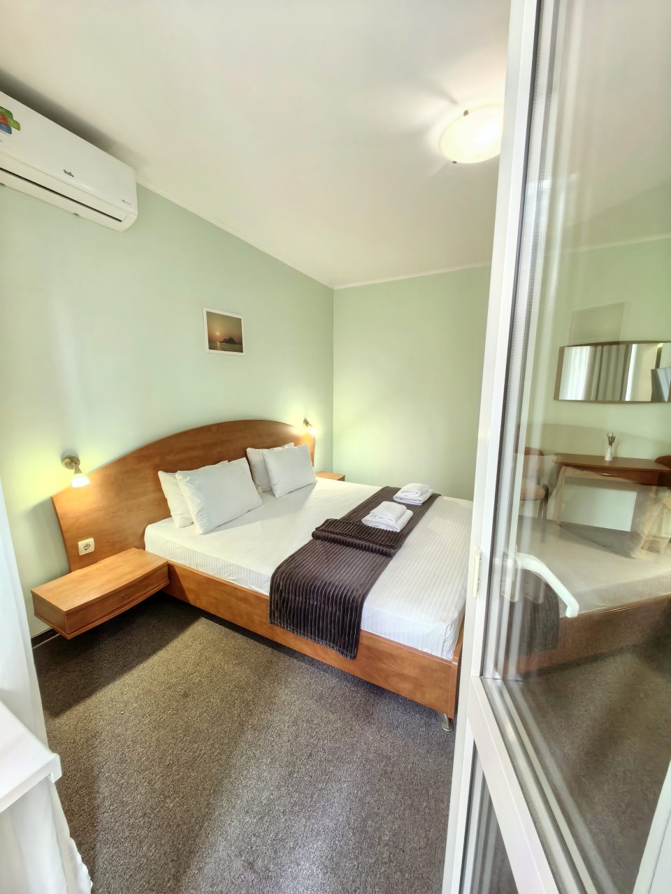 Трехместный (Двухкомнатный полулюкс), Гостевой дом Лидия