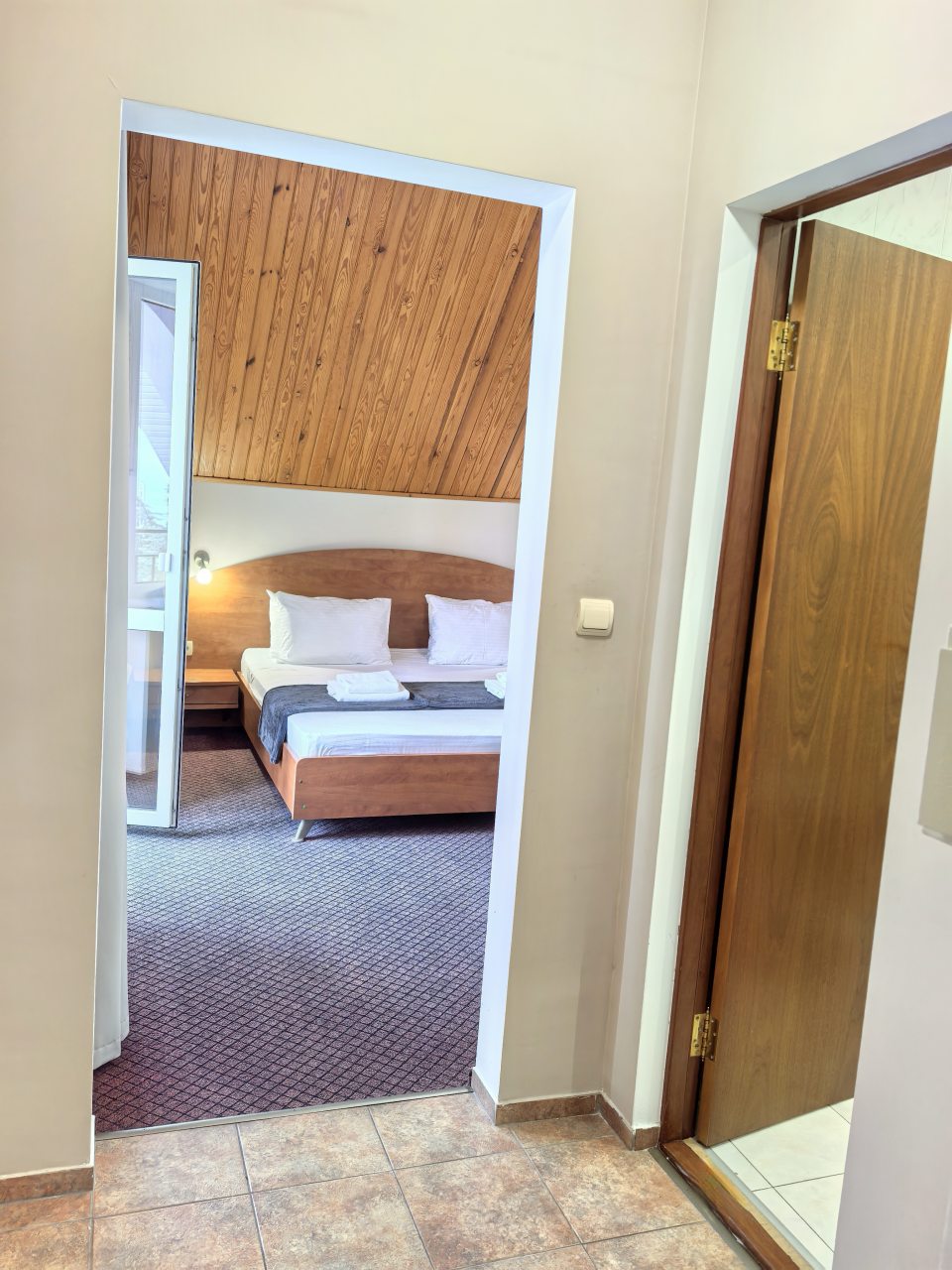 Трехместный (Двухкомнатный полулюкс), Гостевой дом Лидия