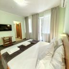 Трехместный (Двухкомнатный полулюкс), Пансионат Лидия