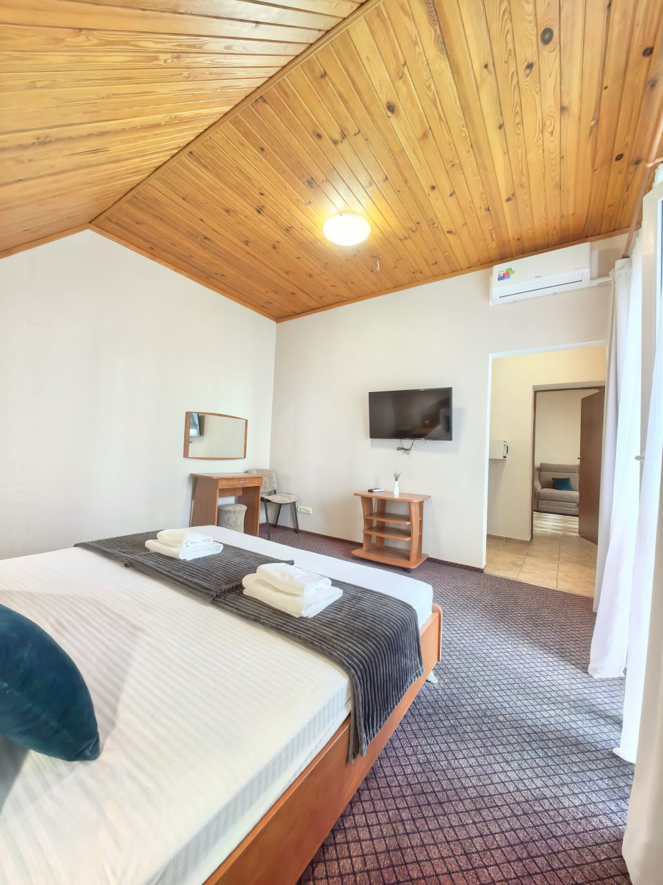 Трехместный (Двухкомнатный полулюкс), Гостевой дом Лидия