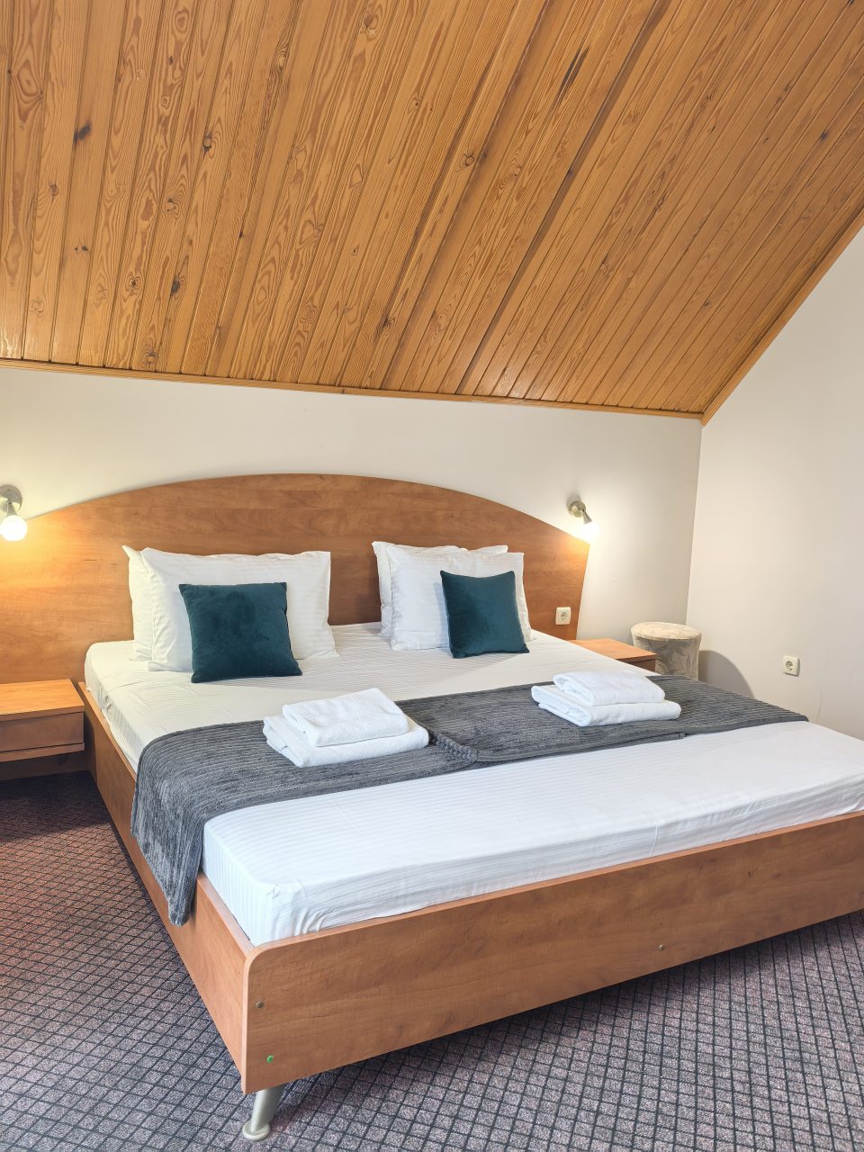 Трехместный (Двухкомнатный полулюкс), Гостевой дом Лидия