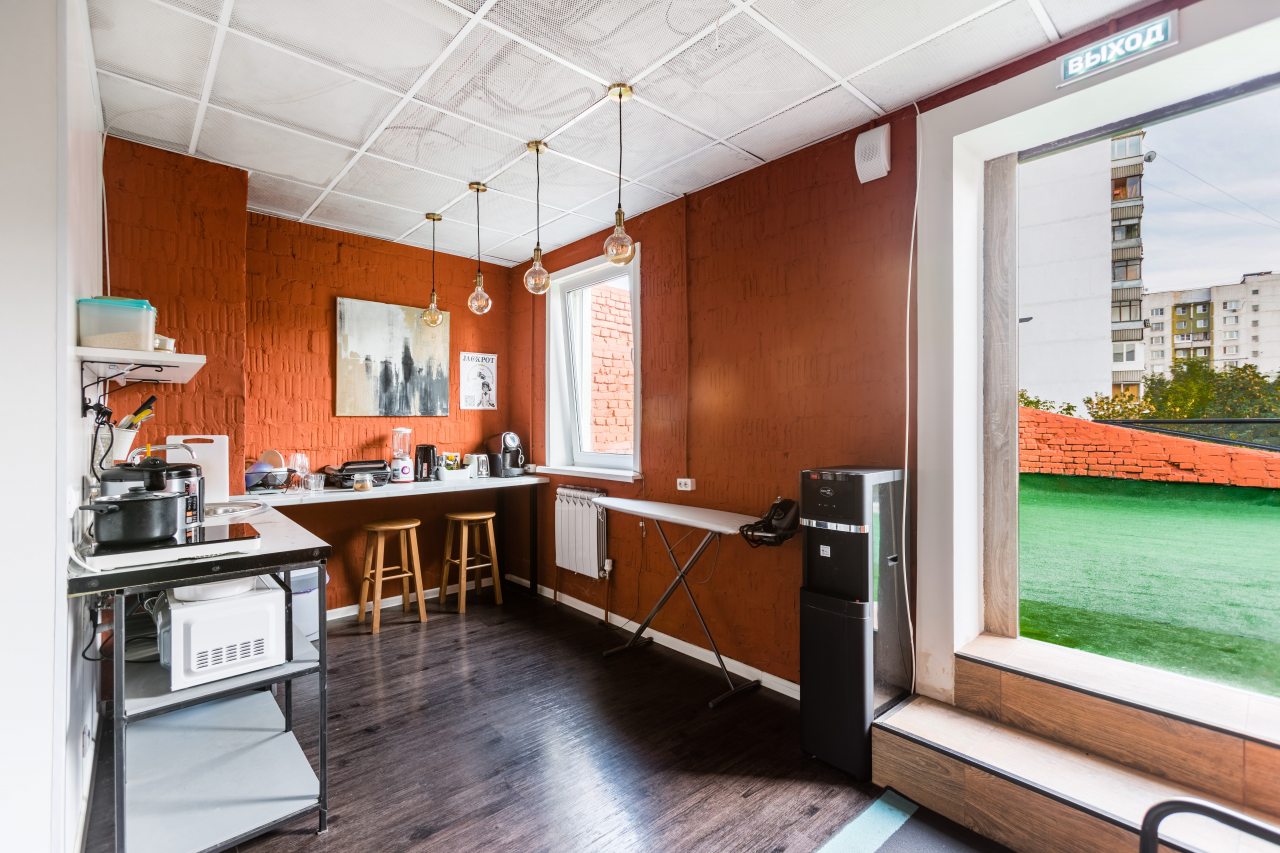 Общая кухня с выходом на террасу