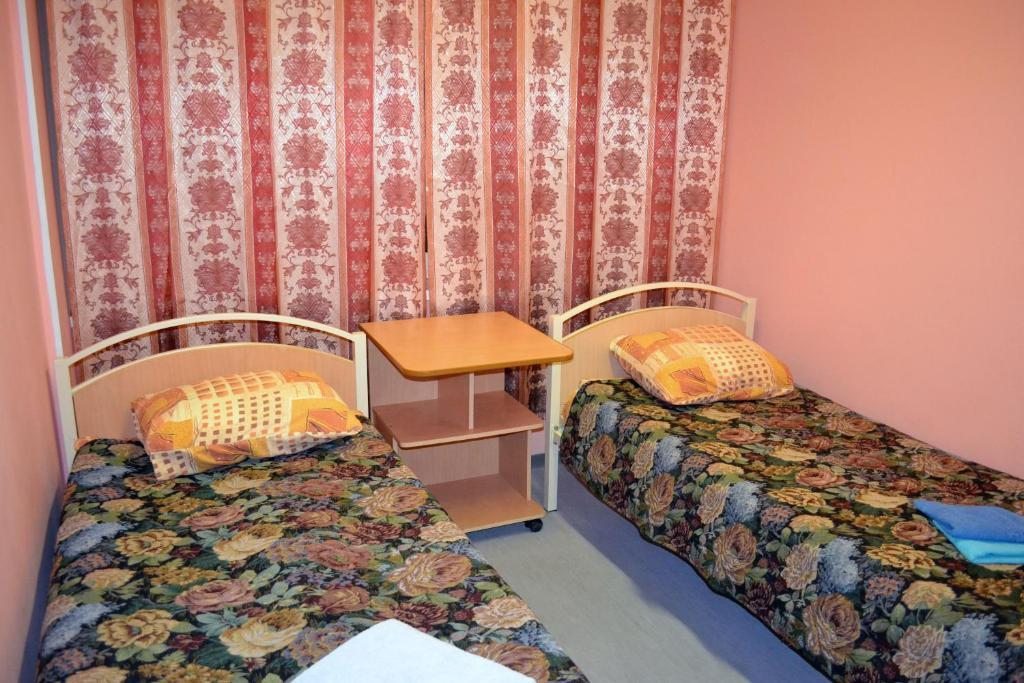Двухместный (Двухместный номер с 2 отдельными кроватями) гостиницы Спутник, Кириши