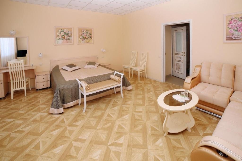 Двухместный (Двухместный номер с 1 кроватью и собственной ванной комнатой) отеля Девяточка, Сердобск