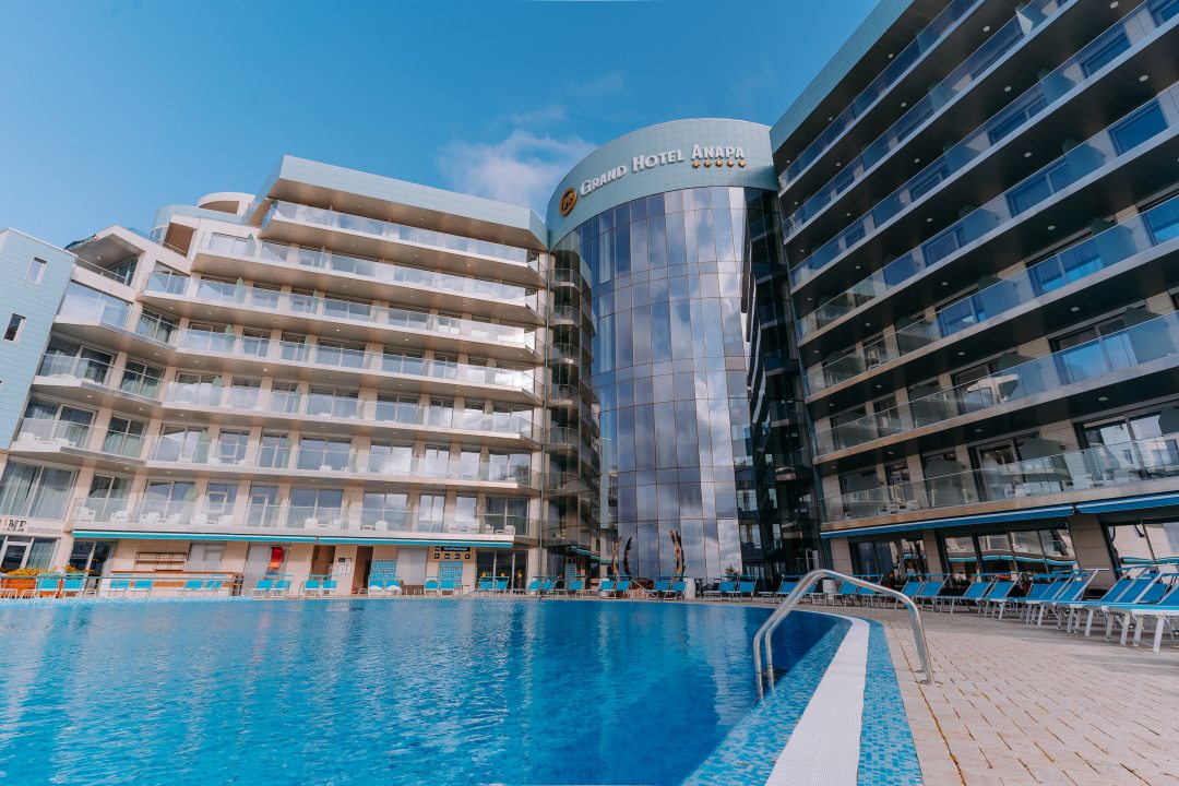 Новый город анапа отель. Гранд отель Анапа. Grand Hotel Anapa 5. Гранд отель Анапа 5. Новый отель в Анапе.