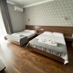 Номер с двумя кроватями в гостинице Акрополис, Анапа