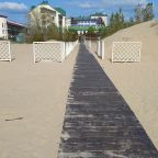 Дорожка к пляжу из пансионата Кристалл Уют