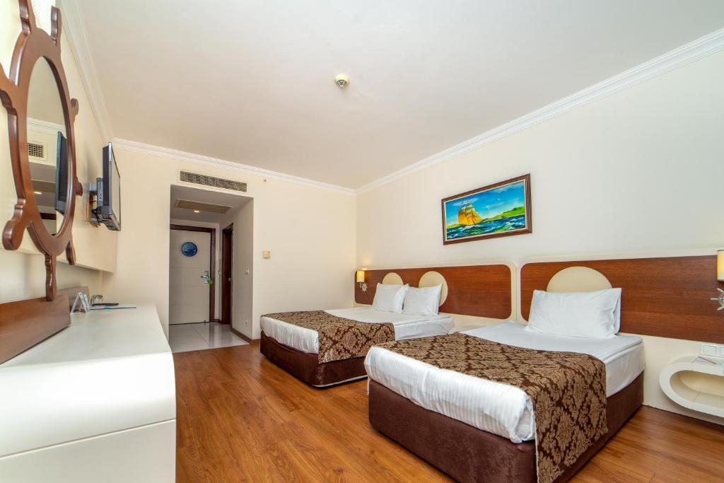 Двухместный (Двухместный номер эконом-класса с 1 кроватью) отеля Transatlantik Hotel & Spa, Кемер
