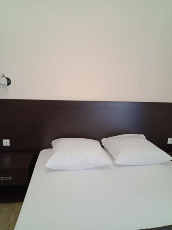 Двухместный (Улучшенный двухместный номер с 1 кроватью) гостевого дома Новый AlMar, Лермонтово