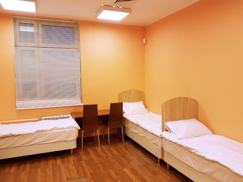 Номер (Кровать в общем номере для мужчин с 4 кроватями) отеля GRAD, Москва