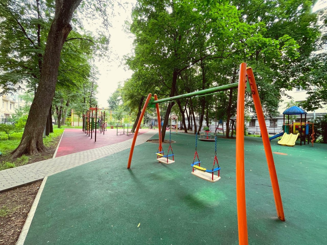 Детская площадка, Апарт-отель Axis.Moscow Island