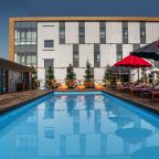 Открытый бассейн с подогревом, Гостиница GOPARK Hotel