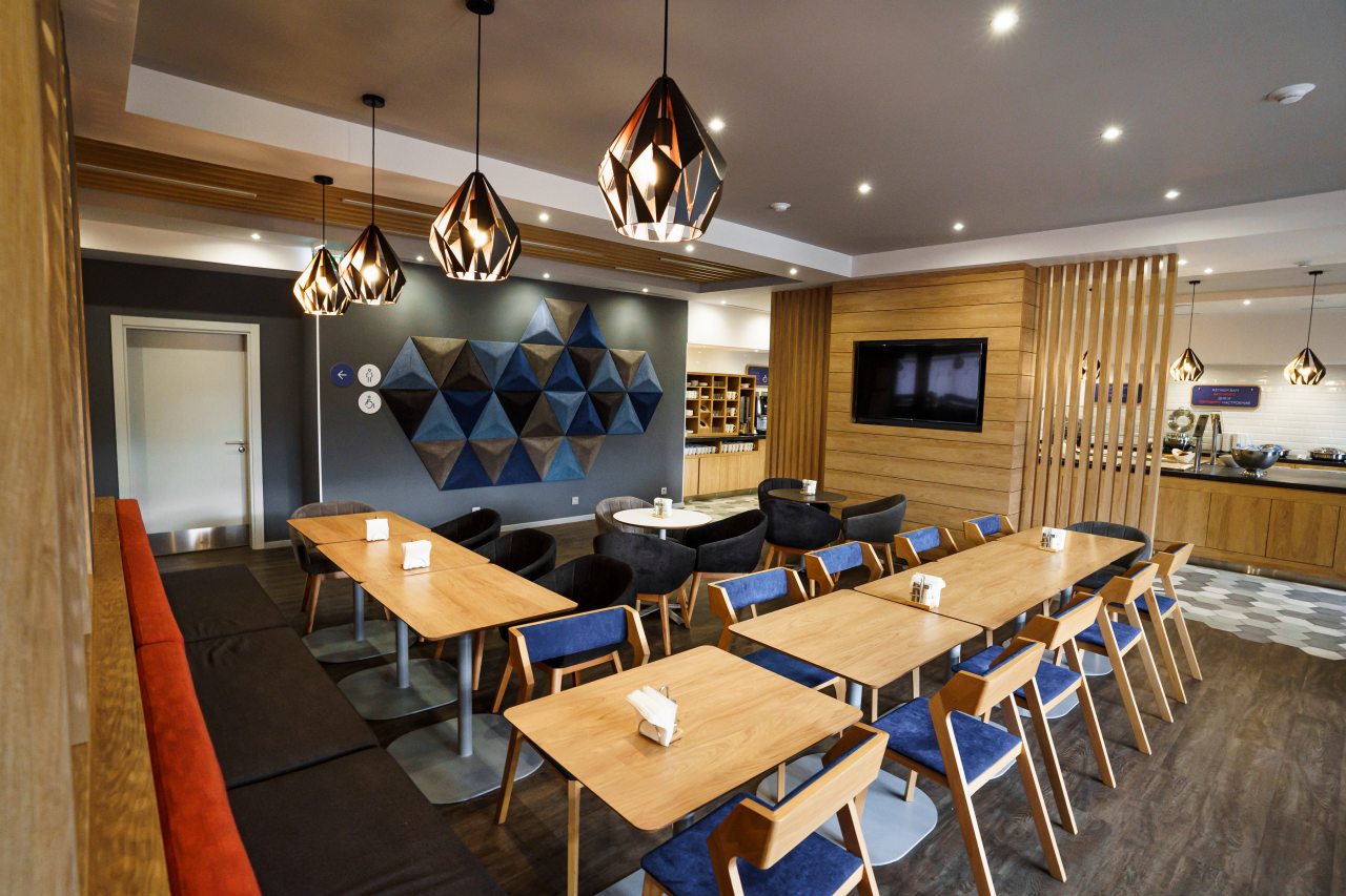 Ресторан-бар EXPRESS Café&Bar, Гостиница GOPARK Hotel