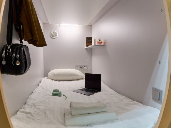 Фотография номера хостела Капсульный отель Оранжевое небо