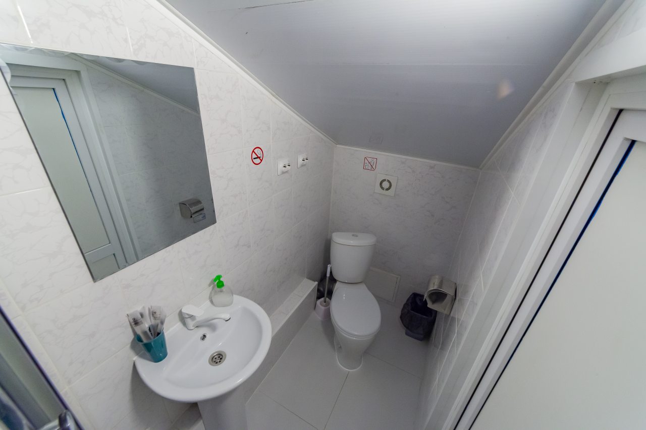 Четырехместный (Двухкомнатный), Отель Бирюза