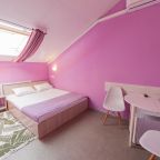 Двухместный (С двуспальной кроватью мансардного типа), Отель Бирюза