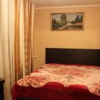 Апартаменты (Апартаменты с 3 спальнями), Гостевой дом Уютный