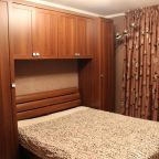 Апартаменты (Апартаменты с 3 спальнями), Гостевой дом Уютный