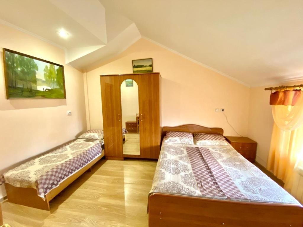 Трехместный (Трехместный номер 