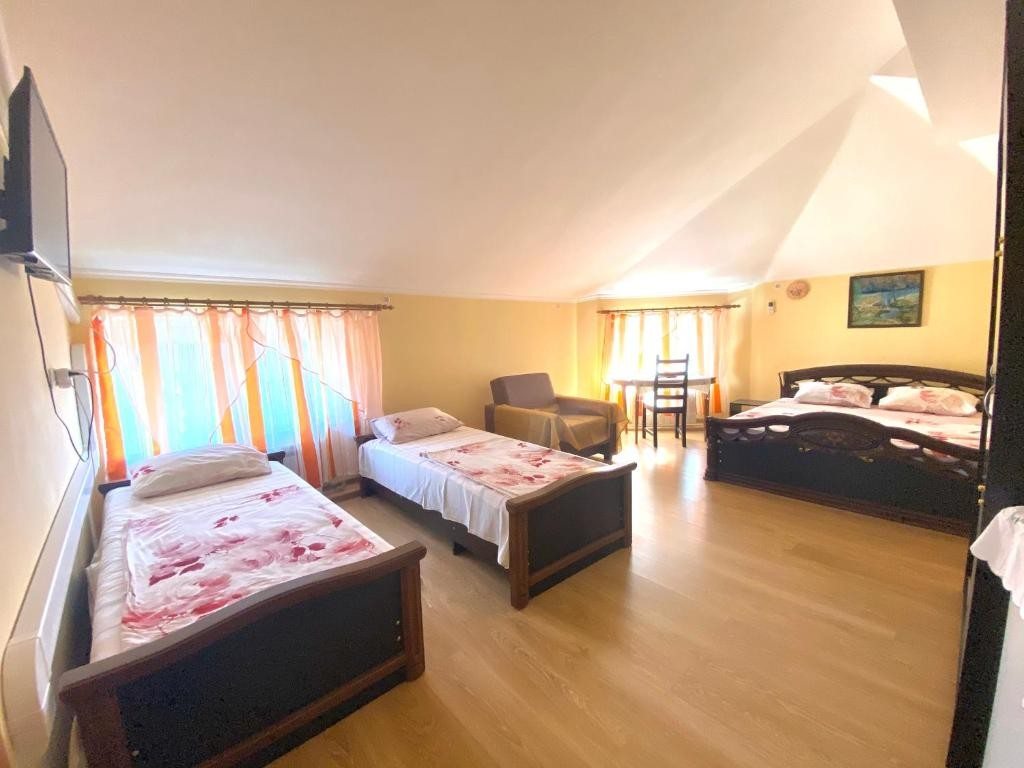 Четырехместный (Четырехместный номер Делюкс), Гостевой дом На Казачьей