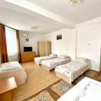 Четырехместный (Четырехместный номер), Гостевой дом На Казачьей