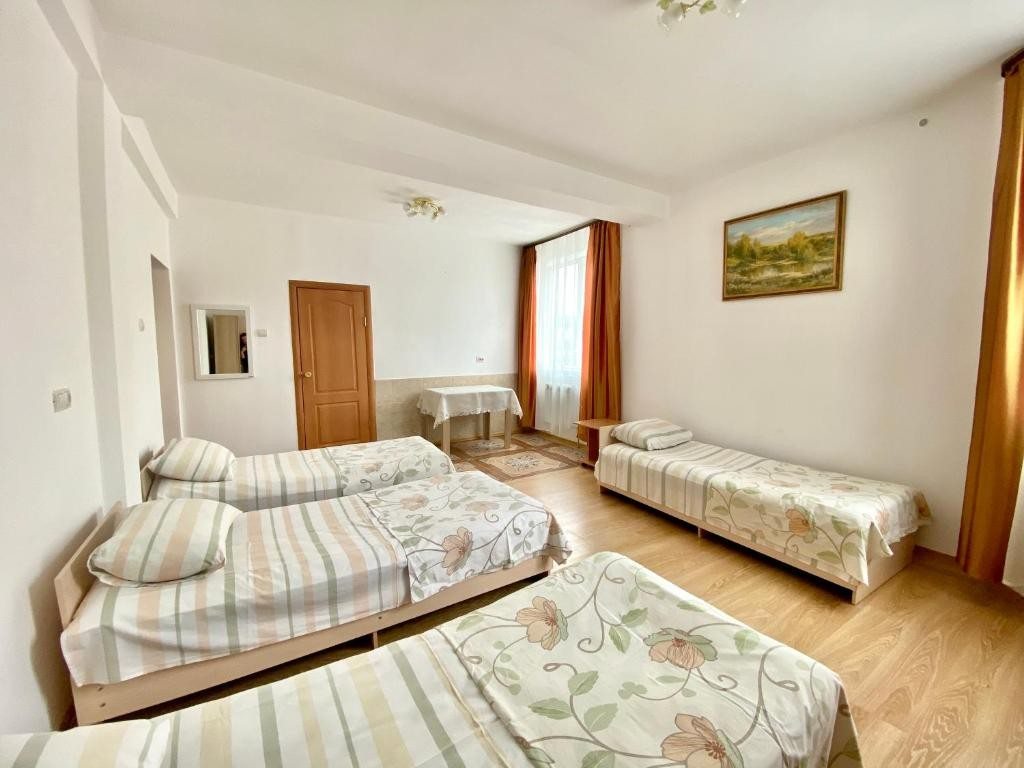 Четырехместный (Четырехместный номер), Гостевой дом На Казачьей