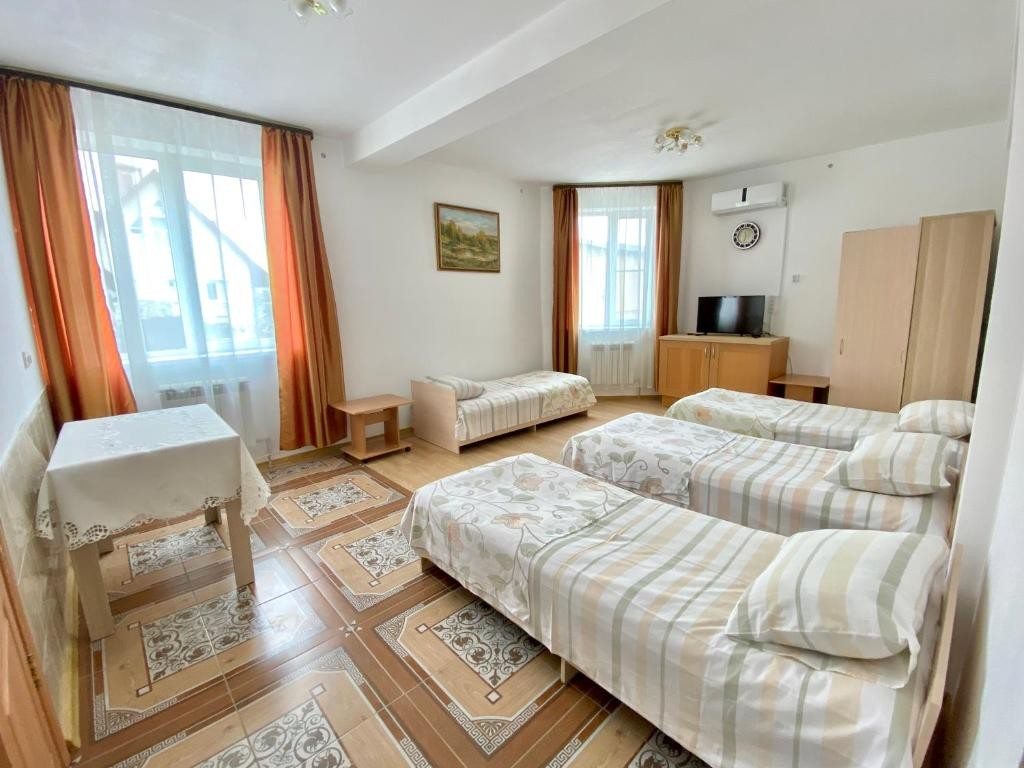 Четырехместный (Четырехместный номер), Гостевой дом На Казачьей