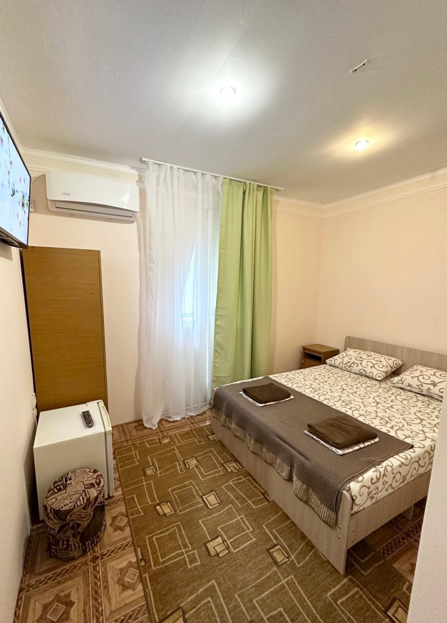 Двухместный (Двухместный номер с 1 кроватью или 2 отдельными кроватями) гостевого дома SINDY, Агой
