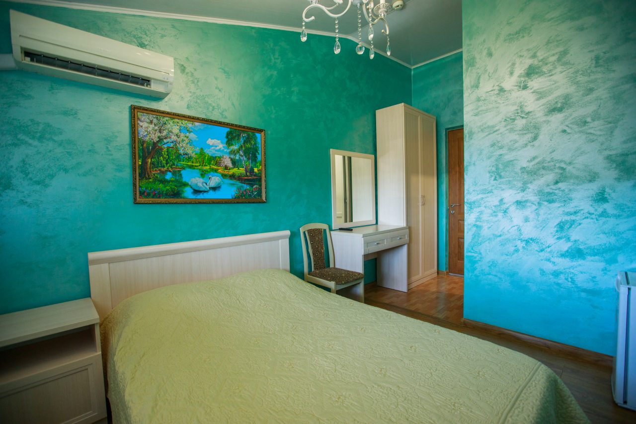 Трехместный (Комфорт), Гостевой дом Лолита