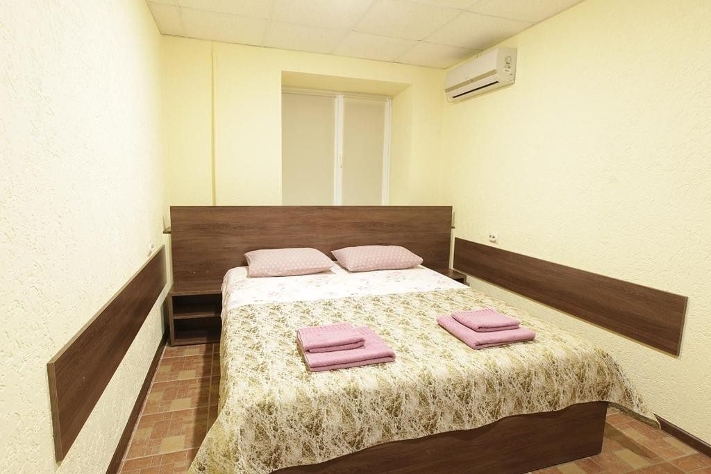 Двухместный (Большой двухместный номер с 1 кроватью) мини-отеля Time Ladya, Самара