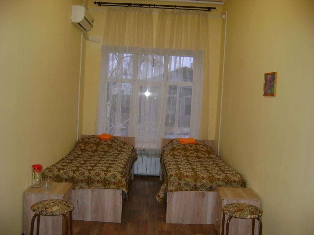 Двухместный (Двухместный номер эконом-класса с 2 отдельными кроватями) гостевого дома Отель Галчонок, Самара
