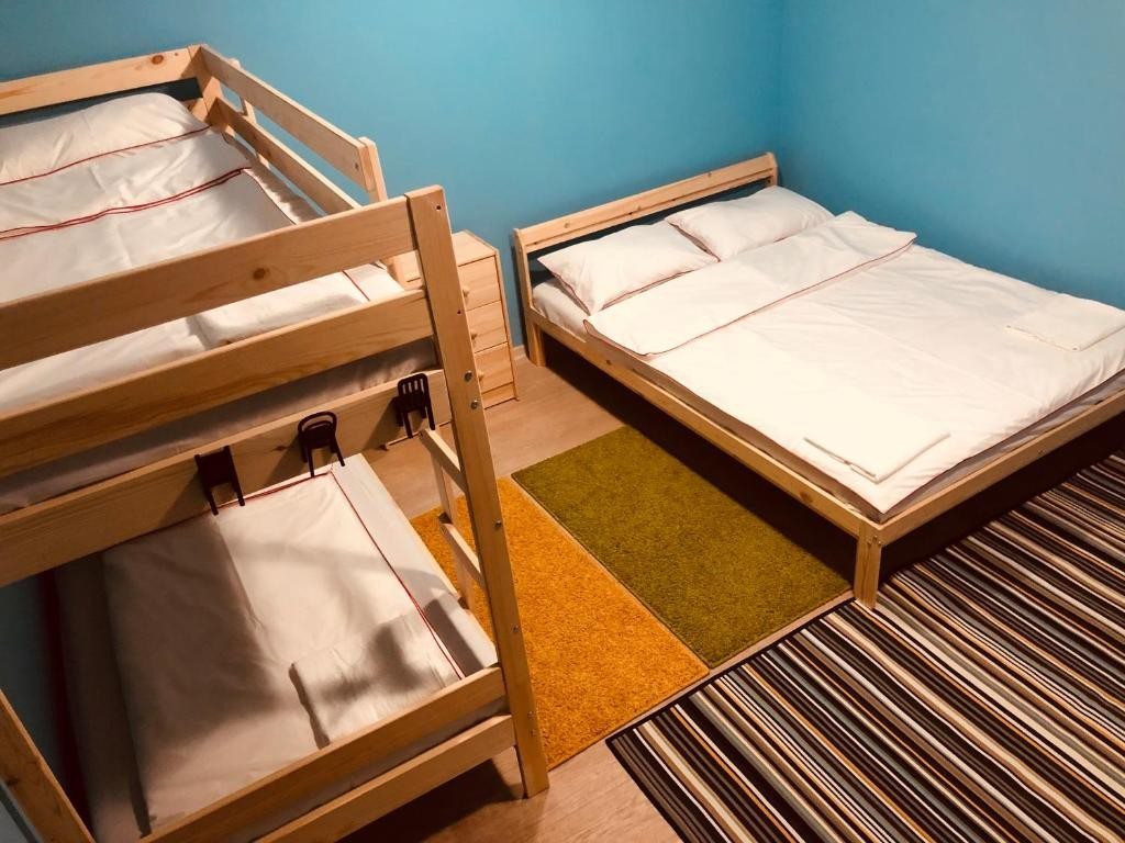 Двухместный (Двухместный номер с 2 отдельными кроватями) хостела CASH/BACK, Астрахань