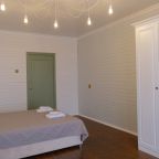 Коттедж (Двухэтажный (8-ти местный)), Гостевой дом Семейная Усадьба Астрахань