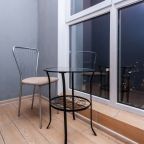 Апартаменты (С камином, балконом и видом на центральную улицу), Depart ApartHotel Open Space In Bolshoy