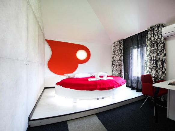 Фотография номера гостиницы Краски