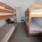 Трёхместный и более (КРОВАТЬ В ЧЕТЫРЕХМЕСТНОМ ЖЕНСКОМ НОМЕРЕ), Raduga Hostel