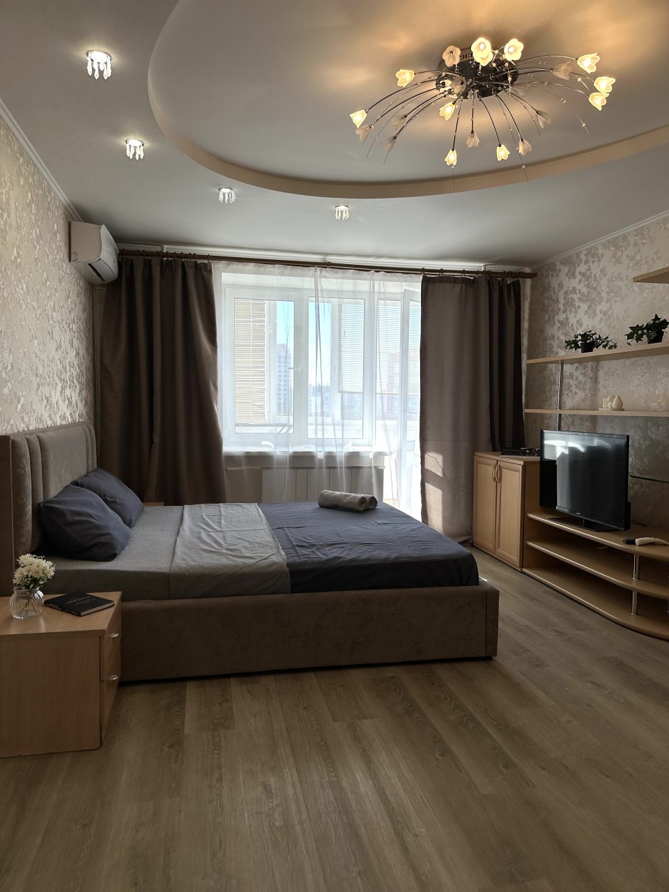 Апартаменты (Апартаменты - улица Карельцева, 101 - 2), Апартаменты Абажур