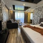 Сюит (Апартаменты Комфорт - улица Карельцева, 101 - 3), Апартаменты Абажур
