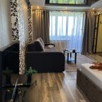 Сюит (Апартаменты Комфорт - улица Карельцева, 101 - 3), Апартаменты Абажур