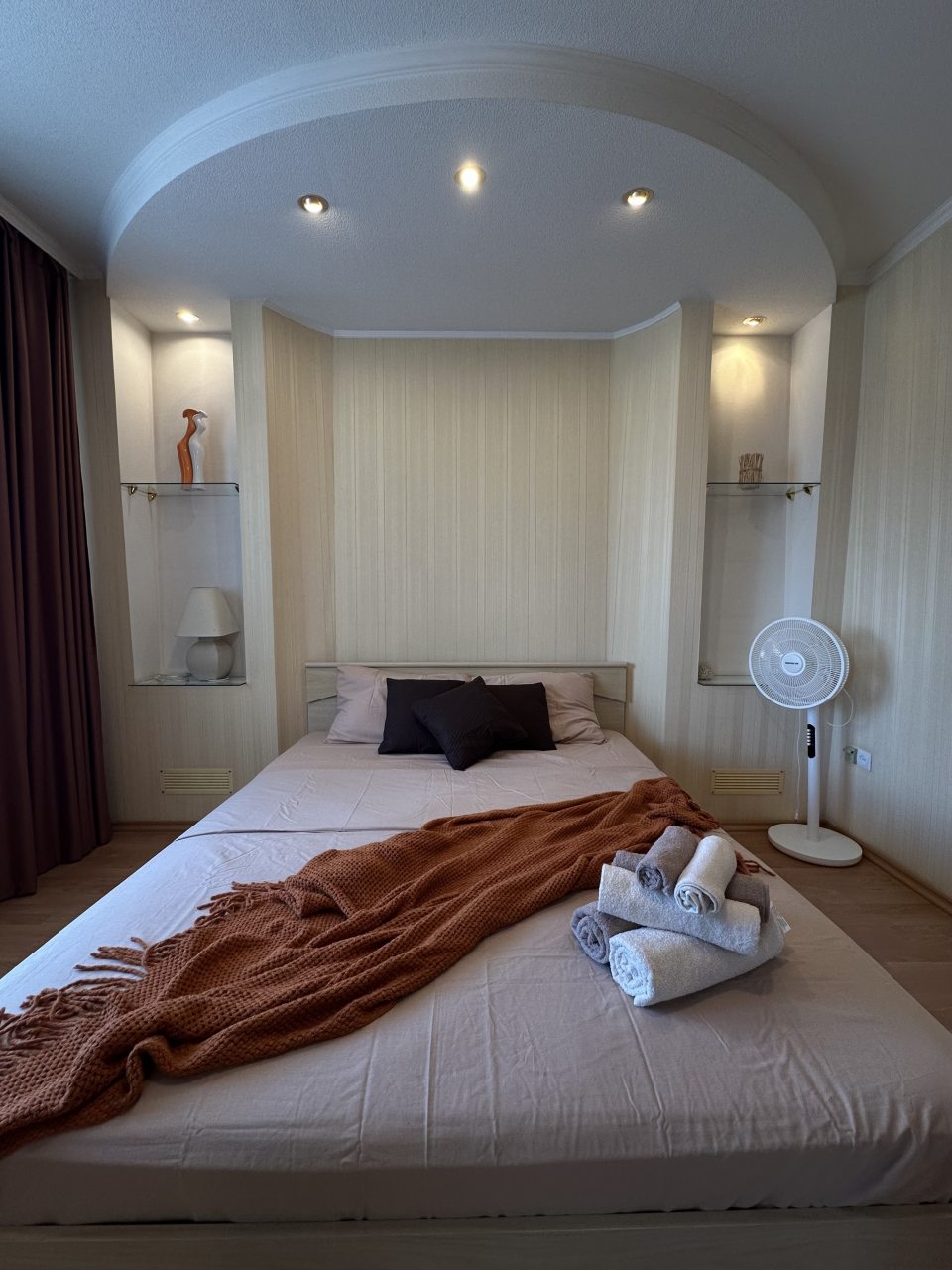 Апартаменты (Апартаменты с 3 спальнями), Апартаменты Абажур
