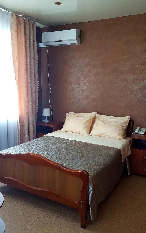 Двухместный (Стандартный двухместный номер с 1 кроватью) отеля Parallel, Ставрополь