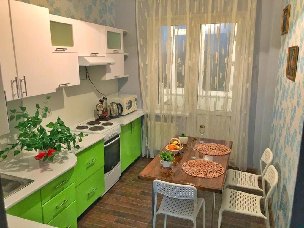 Апартаменты (Апартаменты с 2 спальнями) апартамента На Доваторцев,75, Ставрополь