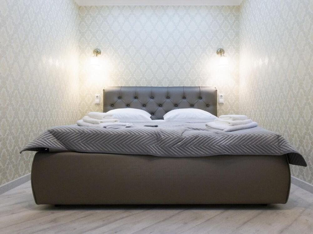 Четырехместный (Трехместный номер Делюкс), Мини-отель Silver