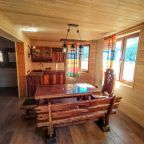 Люкс (Африка Коттедж), Турбаза АЛьТАИр