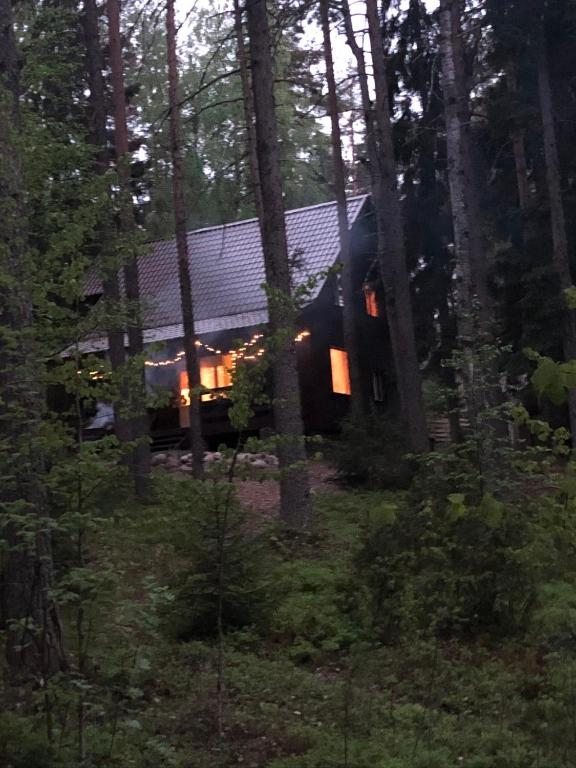 Номер (Шале), Загородный отель Алекка