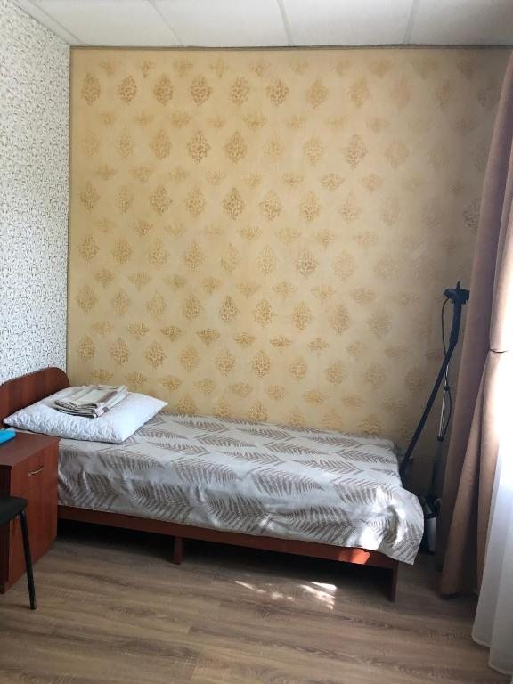 Одноместный (Бюджетный одноместный номер) отеля Свой Дом, Знаменск